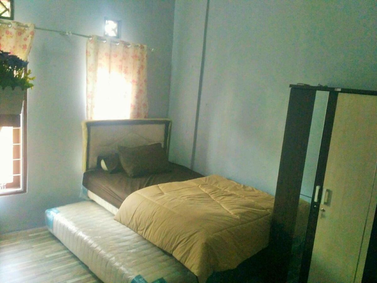 Homestay Bumi Asri III Cikutra บันดุง ภายนอก รูปภาพ
